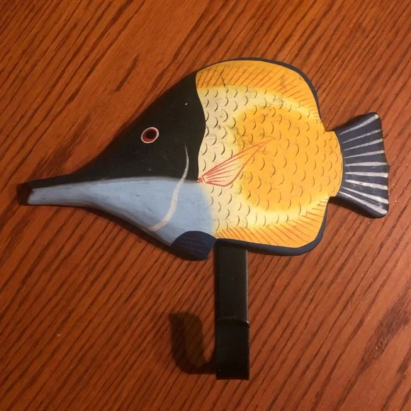 Colorful Fish Wall Hooks - Picture 5 of 8